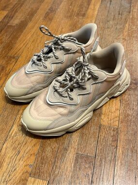 adidas Men's Ozweego Beige/Tan Sneakers